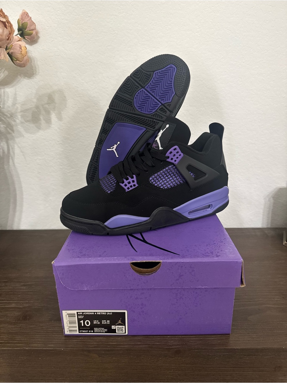 Jordan 4 Purple Thunder